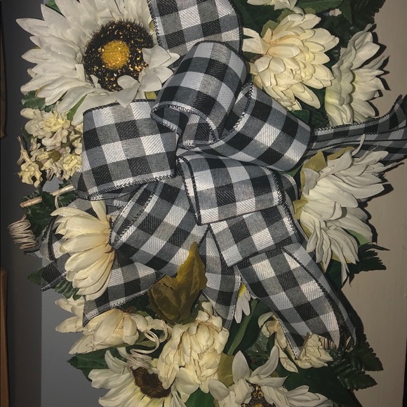 Door hanger - Picture 1 of 1